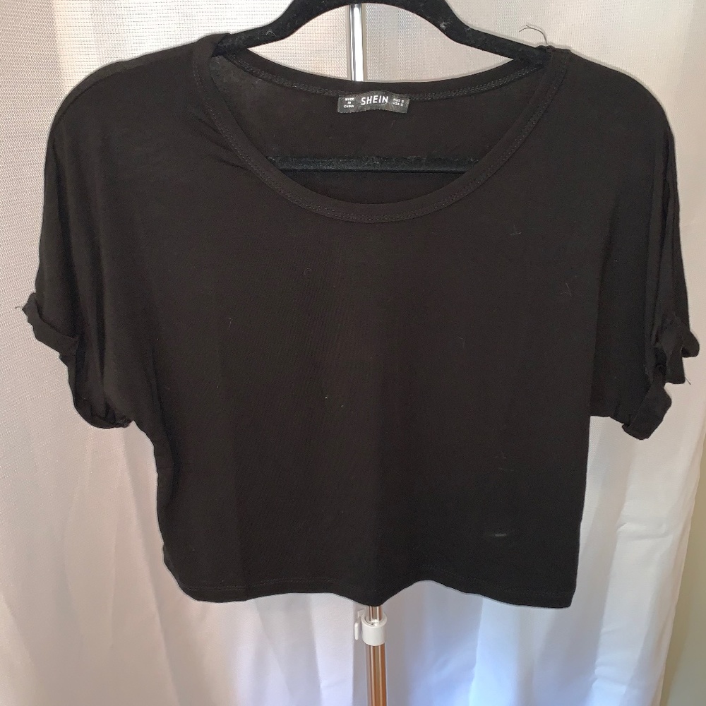 Black crop top
